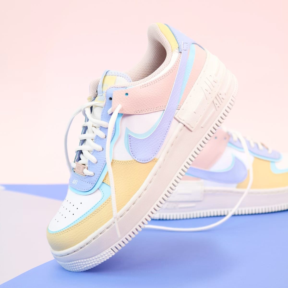 Designer formal shoes cleaning